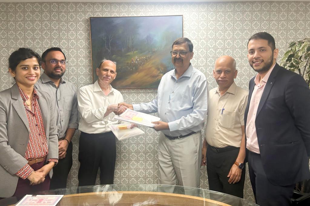 Bajaj Hindusthan Sugar and EverEnviro to Produce Compressed Biogas
